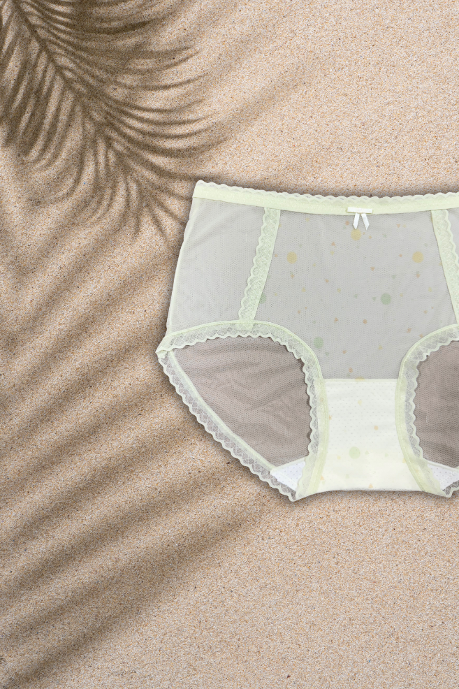 M & L Size | Seamless Air Panty for Women | Ultra-Thin, Breathable & Quick Dry | Cute Bow Design