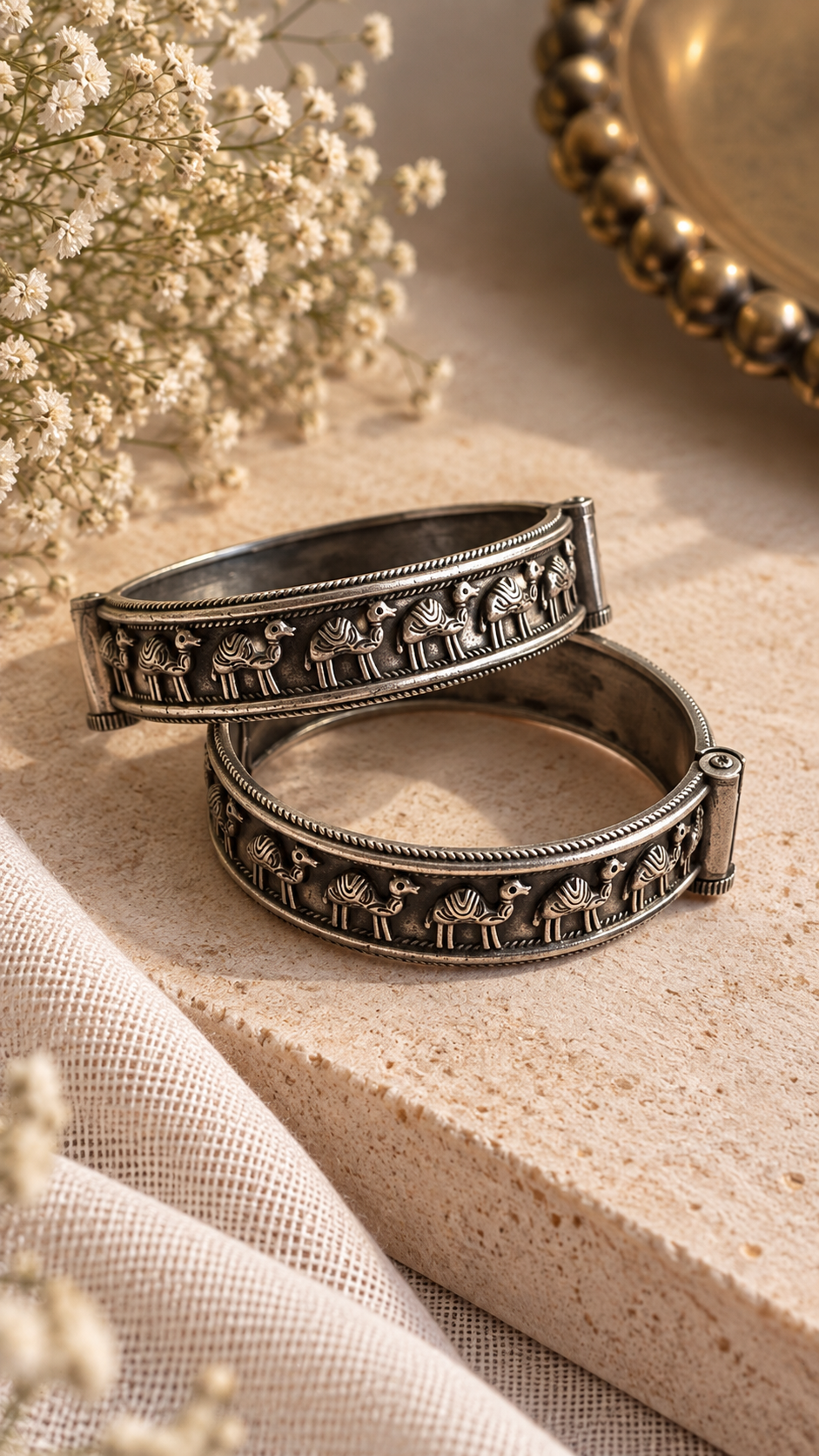 Rajwadi Camel Motif Oxidised Kada