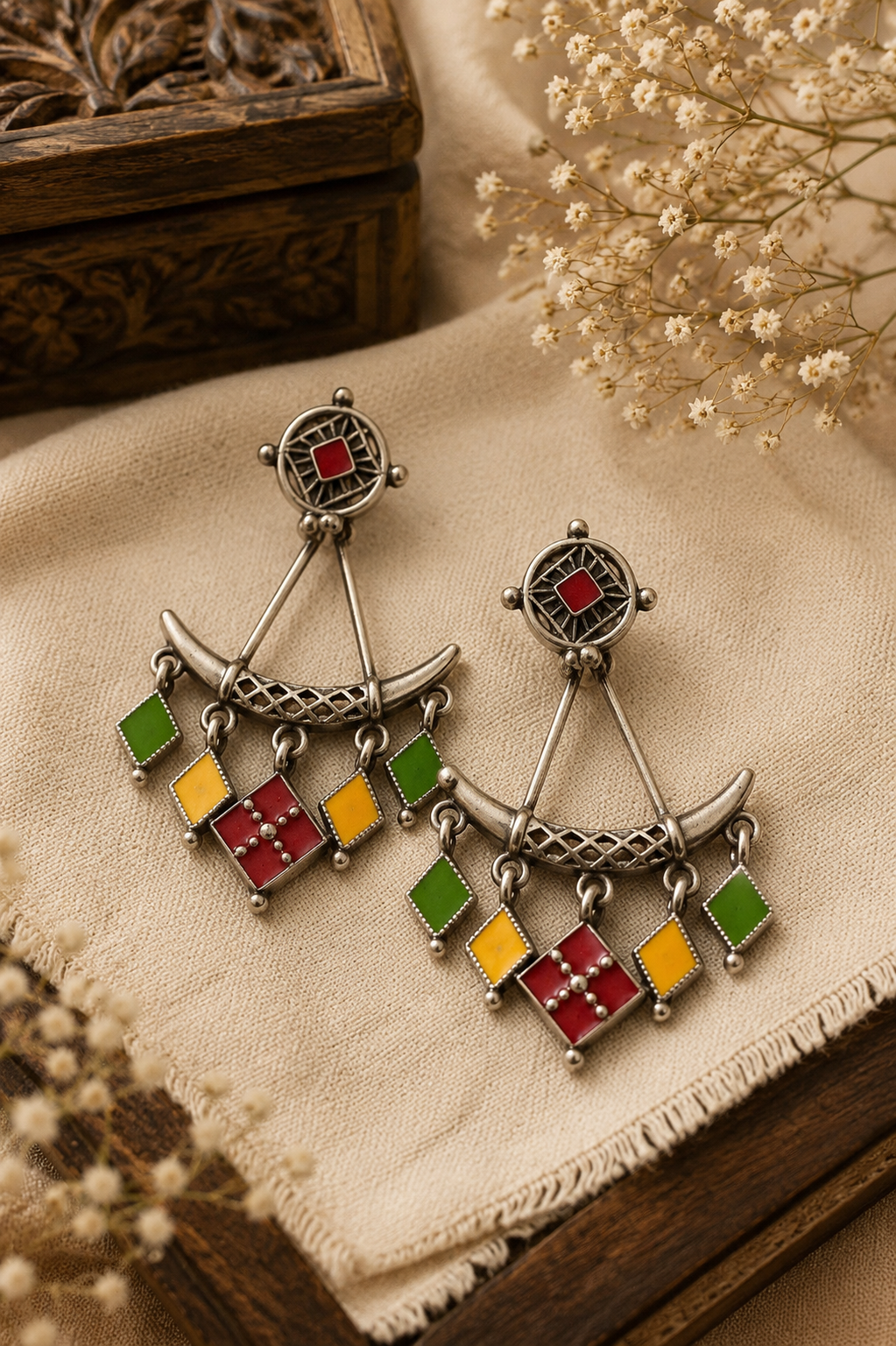 Rangrez Detachable Chandelier Earrings