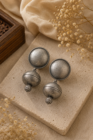 Gola Antique Drop Earrings