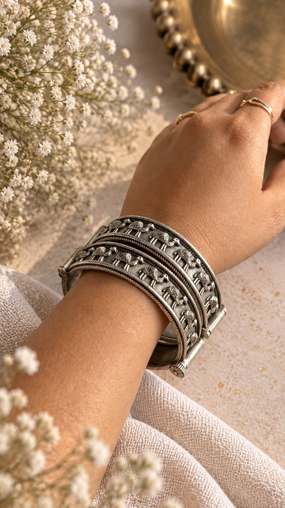 Rajwadi Camel Motif Oxidised Kada